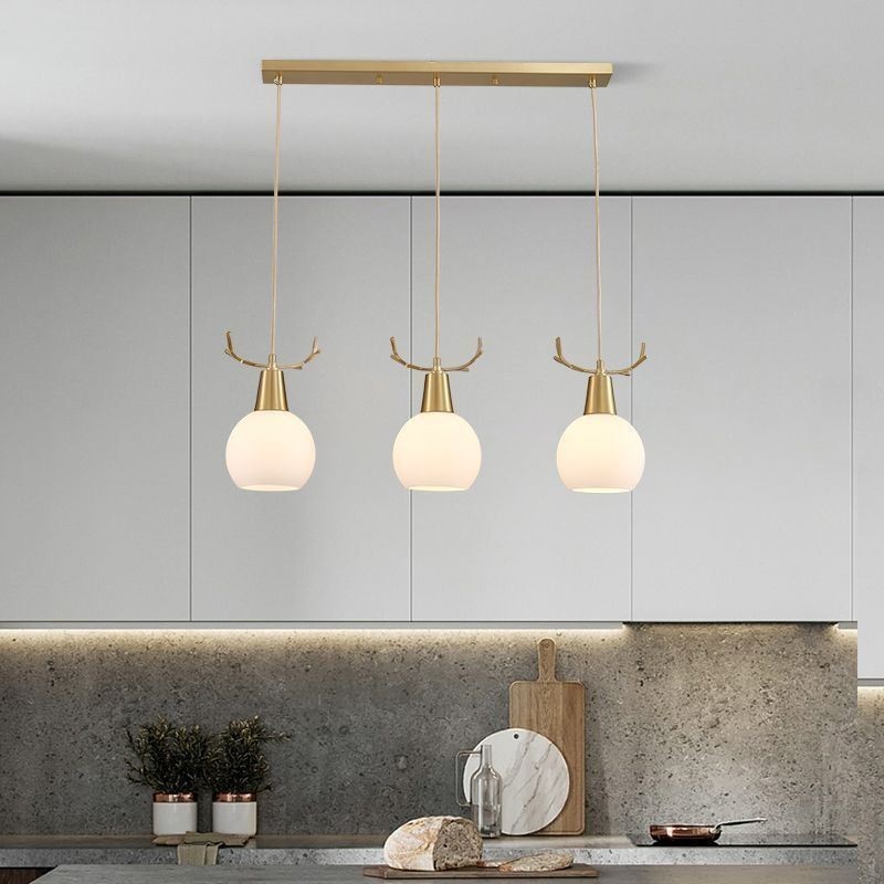 Suspension moderne et simple en cuivre Antler