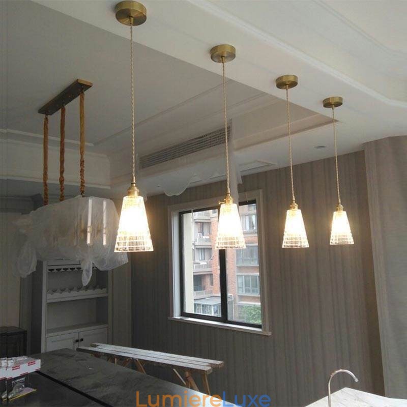 Suspension carrée en verre transparent nervuré, lampe en laiton avec interrupteur rotatif