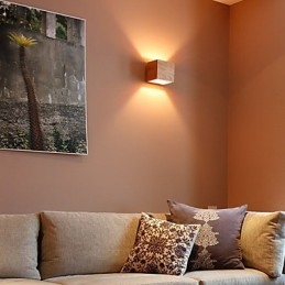 Applique murale moderne aux couleurs claires assorties