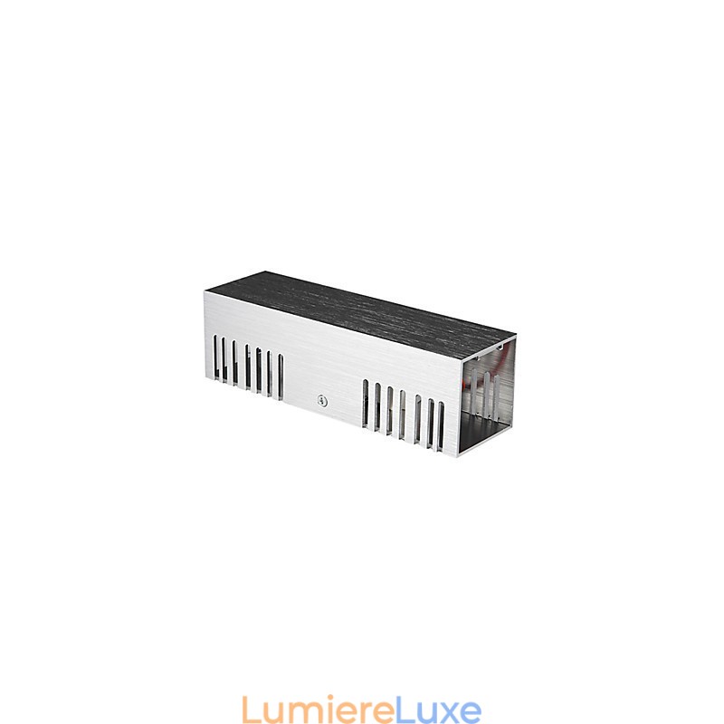 Applique murale moderne avec design diffusant la lumière et 2 abat-jours cubiques