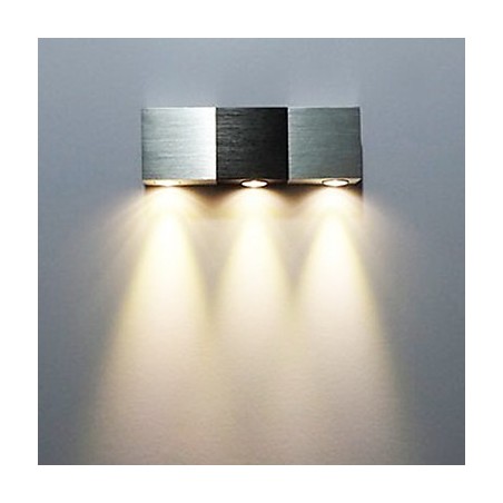 Applique murale moderne à diffusion de lumière, corps rectangulaire en aluminium Applique murale moderne à diffusion de lumière, corps rectangulaire en aluminium