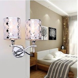 Les deux appliques murales
