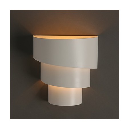 Petite lampe murale en forme de conque, torche en fer forgé, en forme de tête de lit Petite lampe murale en forme de conque, torche en fer forgé, en forme de tête de lit