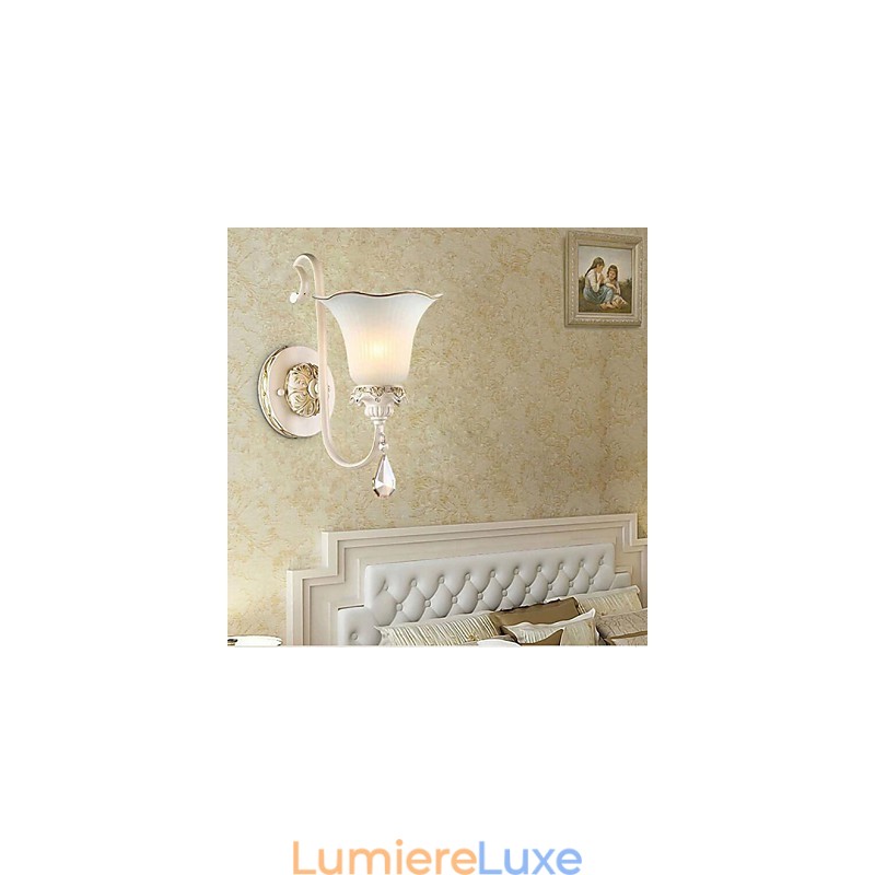 Applique murale de chambre à coucher en fer forgé de type européen, restauration des anciennes manières