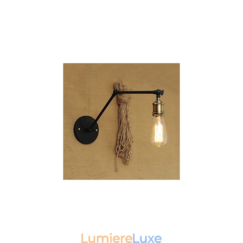 Une lampe murale simple et moderne de style country américain sans miroir et abat-jour avec bras en fer