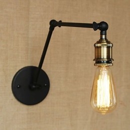 Une lampe murale simple et moderne de style country américain sans miroir et abat-jour avec bras en fer