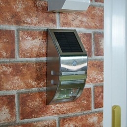 Applique murale solaire blanche avec détecteur de mouvement PIR