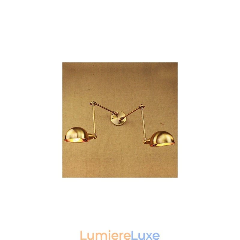 Le nouveau bronze nostalgique moderne rural campagne allée salon lumière chaude tête long bras de fer mur