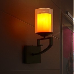 Applique murale rétro simple en verre et métal, style contemporain moderne