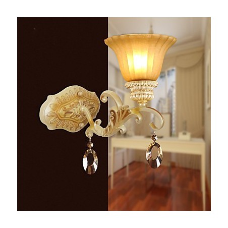 Applique murale en fer forgé style européen, style ancien, luminaire décoratif d'intérieur, idéal pour une chambre à coucher Applique murale en fer forgé style européen, style ancien, luminaire décoratif d'intérieur, idéal pour une chambre à coucher