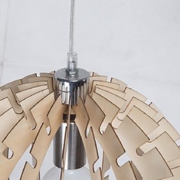 Lustre en bois vintage Others