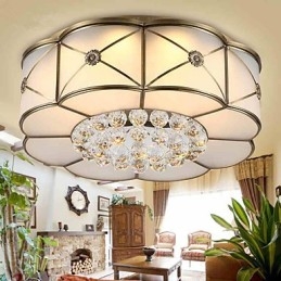 Plafonnier en métal et laiton, style traditionnel, classique et rustique