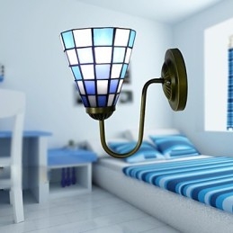 Applique murale contemporaine en vitrail de 15 cm, style contracté, avec des carrés bleus et blancs.