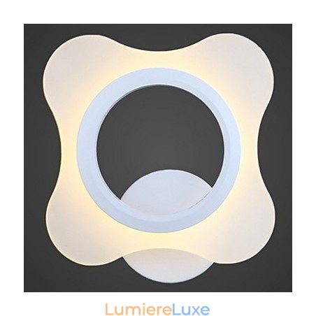 Éclairage mural au design élégant et haute luminosité Éclairage mural au design élégant et haute luminosité