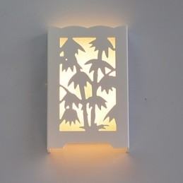 Applique murale en bambou blanche moderne et créative avec motifs sculptés sur boiseries