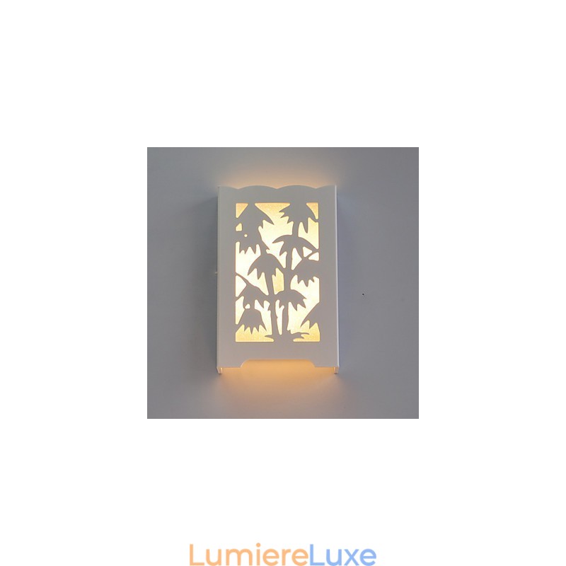 Applique murale en bambou blanche moderne et créative avec motifs sculptés sur boiseries