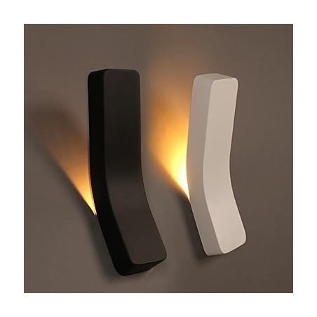 Applique murale en fer forgé courbé, design contemporain et contracté. Power Lights Applique murale en fer forgé courbé, design contemporain et contracté. Power Lights
