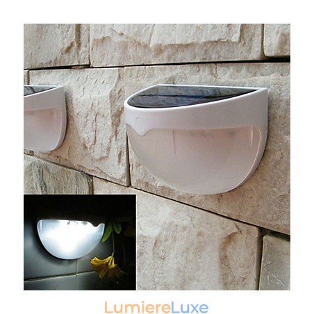 Lampe solaire d'extérieur à capteur automatique pour jardin (blanche) Lampe solaire d'extérieur à capteur automatique pour jardin (blanche)