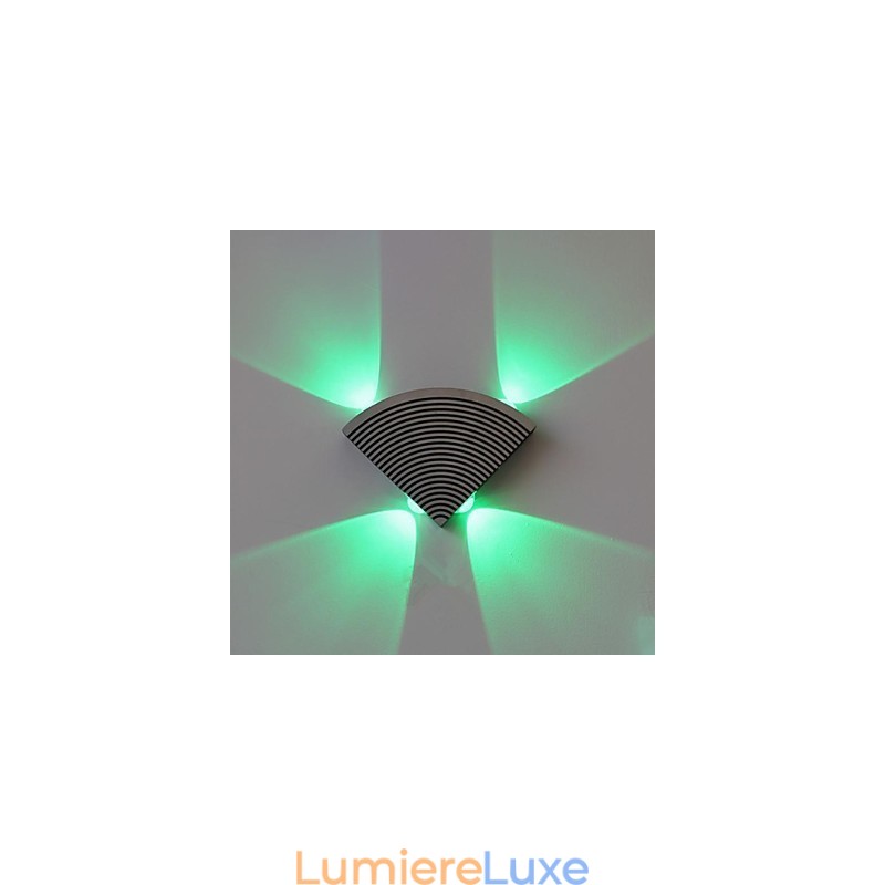 Applique murale éventail quatre lumières en aluminium vert acrylique