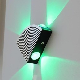 Applique murale éventail quatre lumières en aluminium vert acrylique