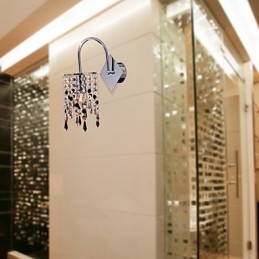 Applique murale avec élégante goutte de cristal