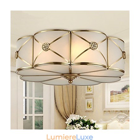 Plafonnier en métal et laiton, style traditionnel, style rustique classique Plafonnier en métal et laiton, style traditionnel, style rustique classique