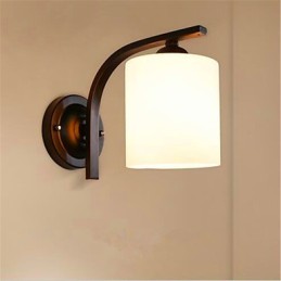 Lodge rustique traditionnel classique de campagne avec finition en oxyde noir pour la protection des yeux