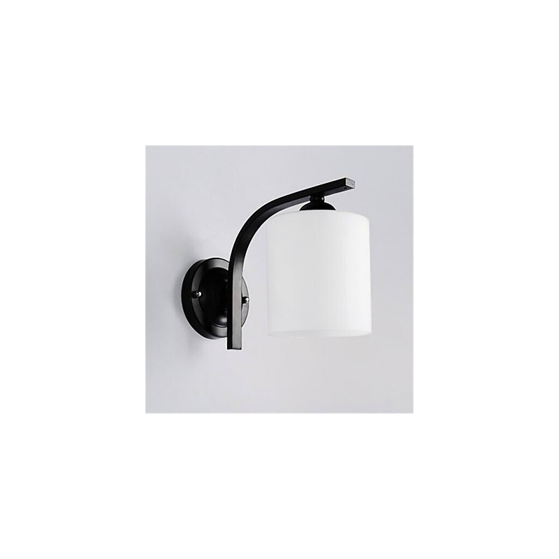 Lodge rustique traditionnel classique de campagne avec finition en oxyde noir pour la protection des yeux