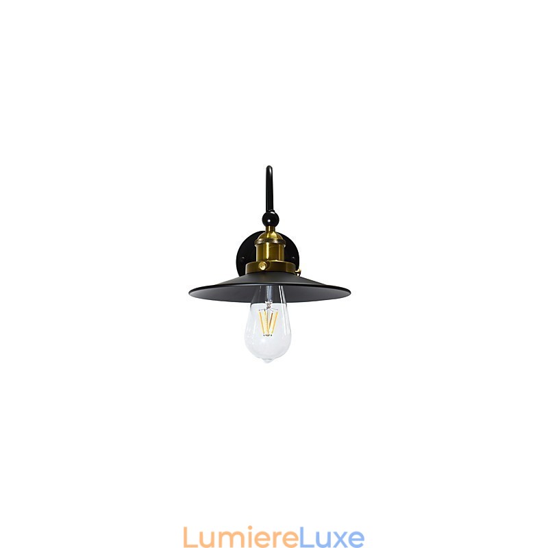 Applique murale en fer forgé, lampe sabre laser noire muette sur le mur