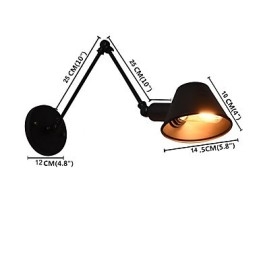 Applique murale en fer forgé, lampe sabre laser noire muette sur le mur