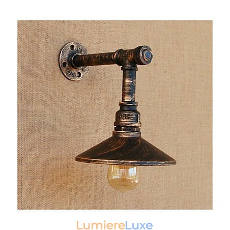 Applique murale rustique en laiton antique pour éclairage d'ambiance Applique murale rustique en laiton antique pour éclairage d'ambiance