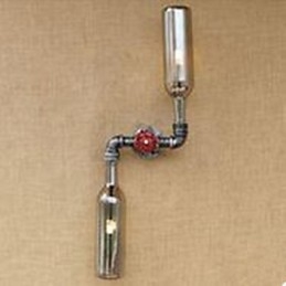 Loft en fer forgé The Bottle Pipe Lampe murale en forme de bouteille Étagère