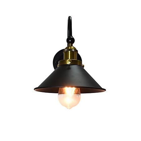 Applique murale en fer forgé, lampe sabre laser noire muette sur le mur Applique murale en fer forgé, lampe sabre laser noire muette sur le mur
