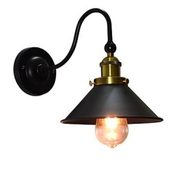Applique murale en fer forgé, lampe sabre laser noire muette sur le mur