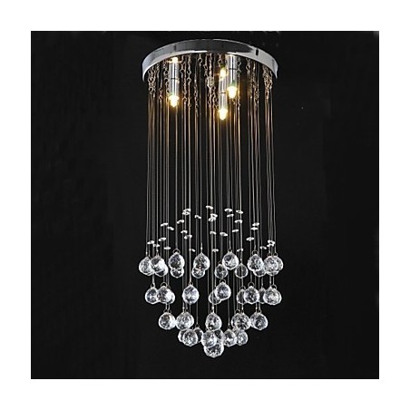 Plafonnier traditionnel classique en métal chromé et cristal Plafonnier traditionnel classique en métal chromé et cristal