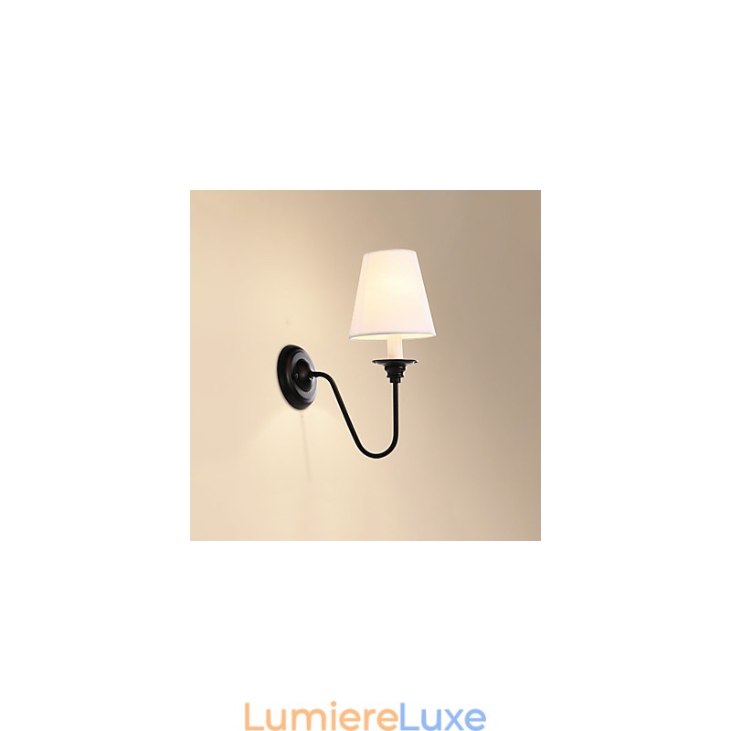Applique murale rustique avec finition en oxyde noir pour la protection des yeux et la lumière ambiante