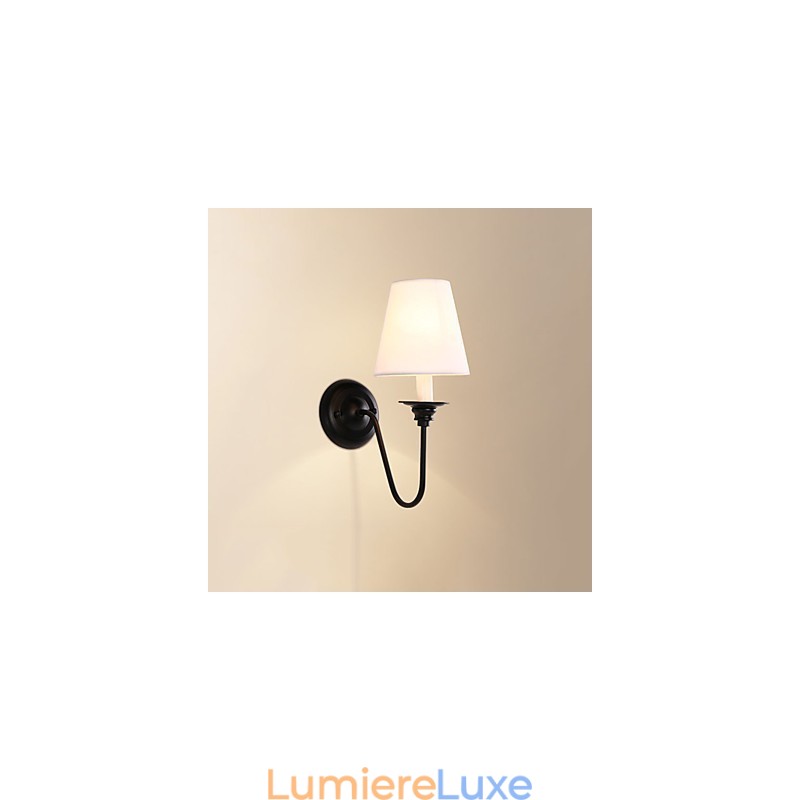 Applique murale rustique avec finition en oxyde noir pour la protection des yeux et la lumière ambiante