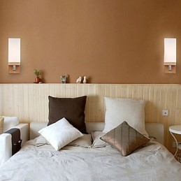 Appliques murales modernes et contemporaines à éclairage vers le haut