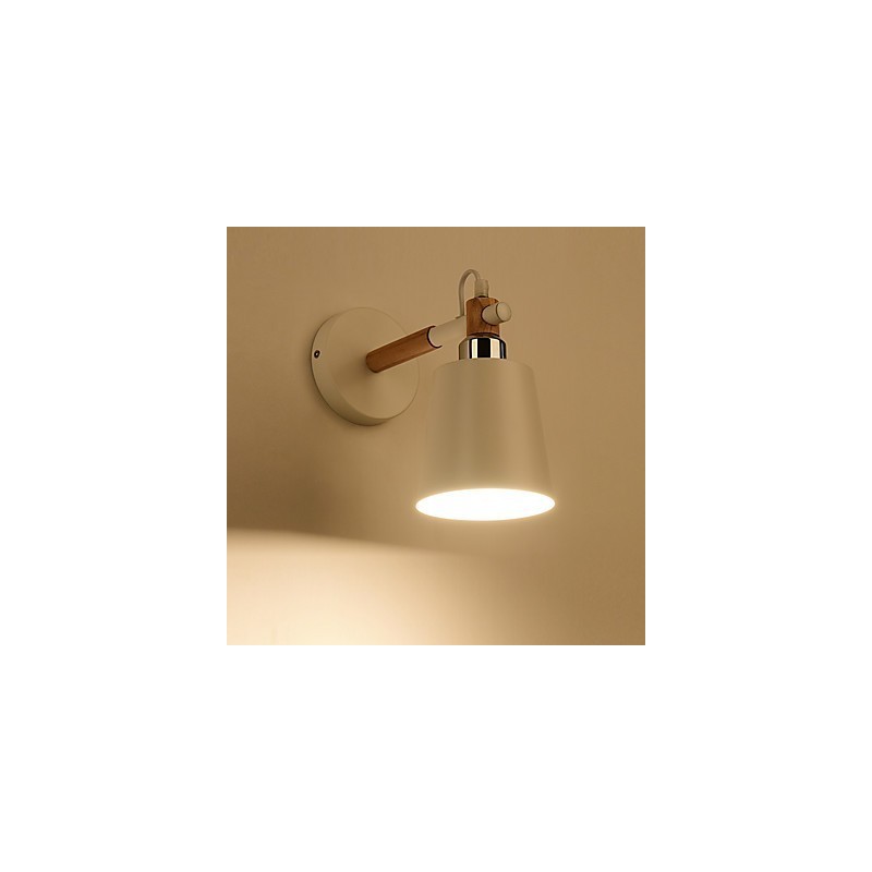 Appliques murales modernes et contemporaines avec lumière ambiante