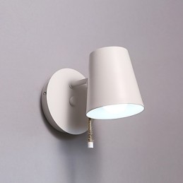 Appliques murales modernes et contemporaines avec lumière ambiante