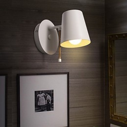 Appliques murales modernes et contemporaines avec lumière ambiante