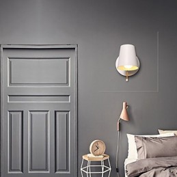 Appliques murales modernes et contemporaines avec lumière ambiante