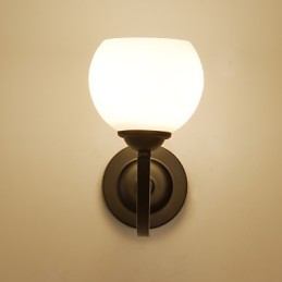 Peinture contemporaine moderne avec lumière ambiante, appliques murales