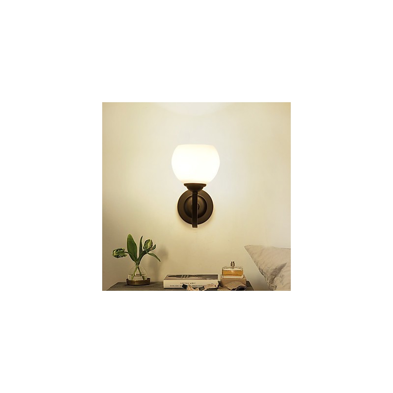 Peinture contemporaine moderne avec lumière ambiante, appliques murales