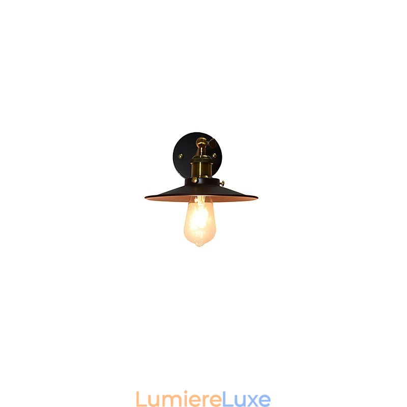 Applique murale simple en fer avec sabre laser noir muet