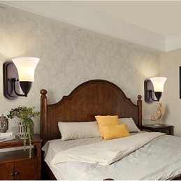 Applique murale rustique avec finition en oxyde noir pour la protection des yeux et la lumière ambiante