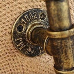 Applique murale rétro industrielle en forme de bouteille d'eau avec interrupteur à vent, ambre