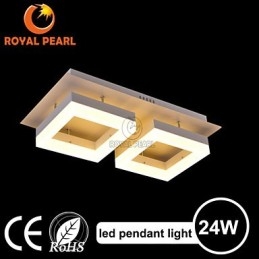Plafonnier suspendu au design durable