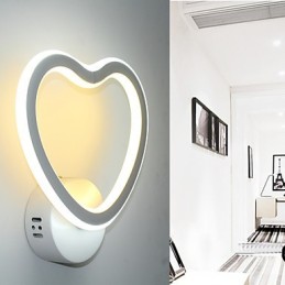 Applique murale minimaliste moderne pour salon, chambre à coucher, chevet, couloir, lampe murale créative en aluminium à la mode