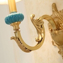 Applique murale simple, traditionnelle et classique en laiton, style mini